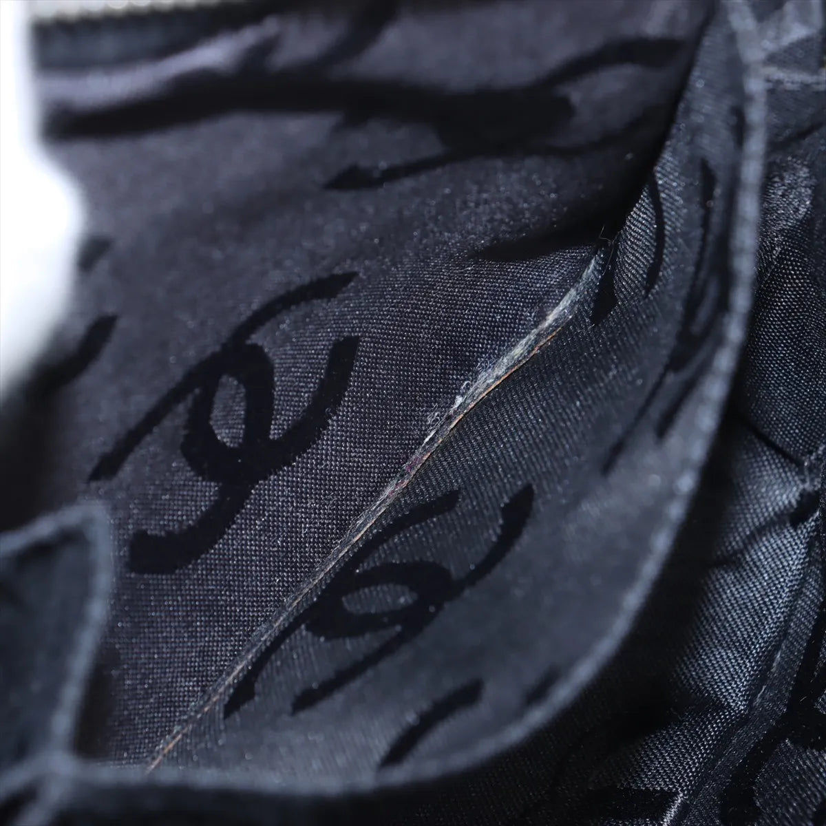 Chanel CC Logo Chocolate Bar Nylon Chain Shoulder Bag Black