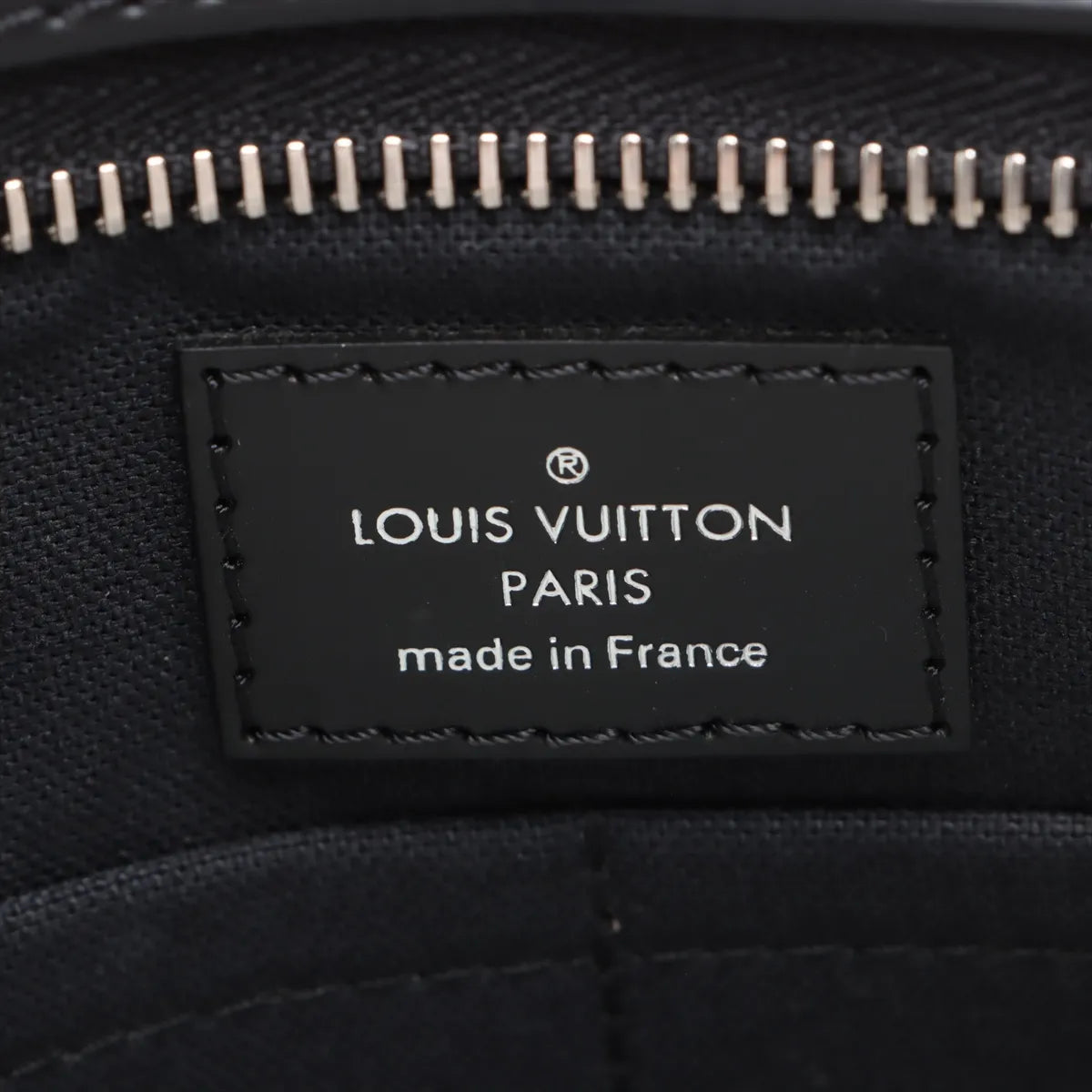 Louis Vuitton Damier Graphite Thomas Messenger Bag