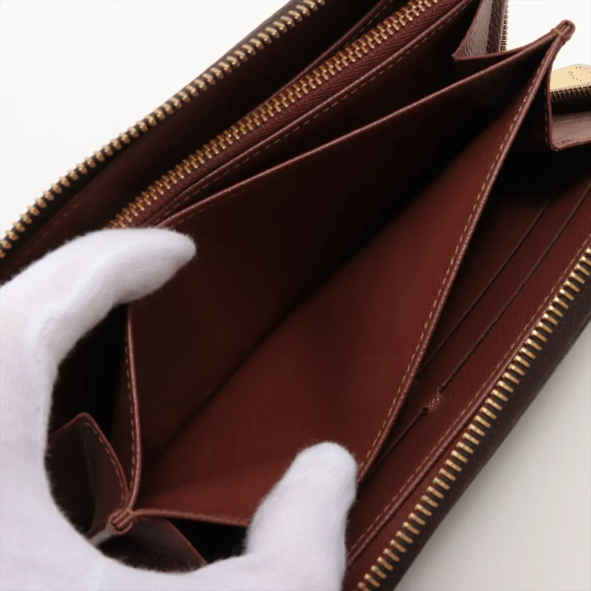 Louis Vuitton Monogram Zippy Wallet