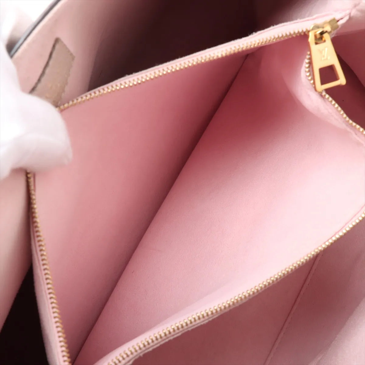 Louis Vuitton Lockme Shopper Tote Bag Beige