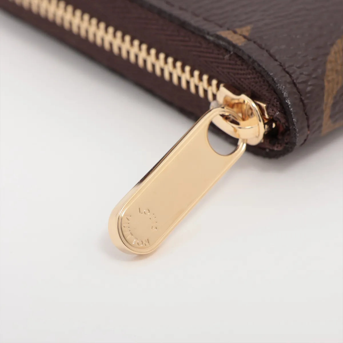 Louis Vuitton Monogram Zippy Coin Purse