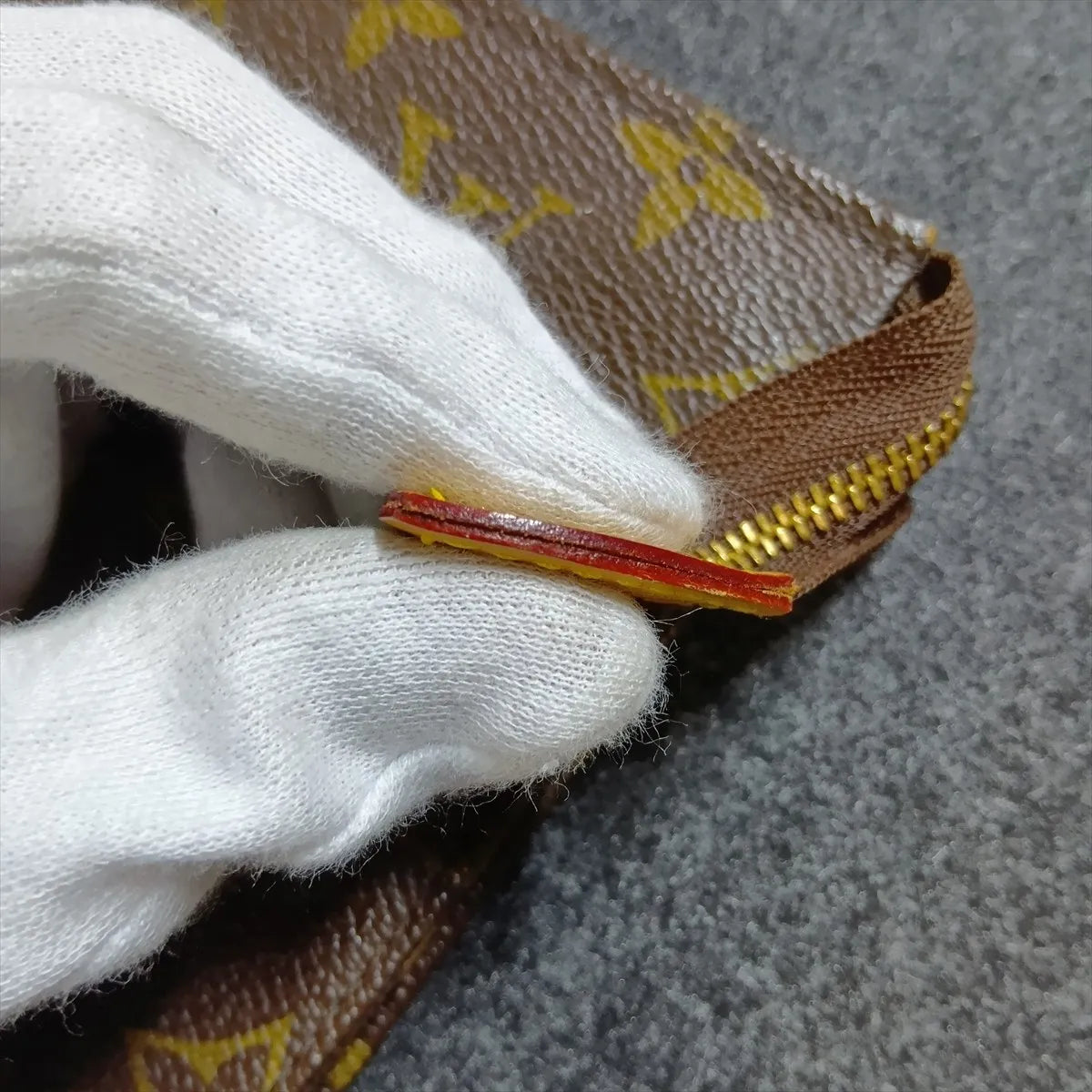 Louis Vuitton Monogram Pochette Toilette 26