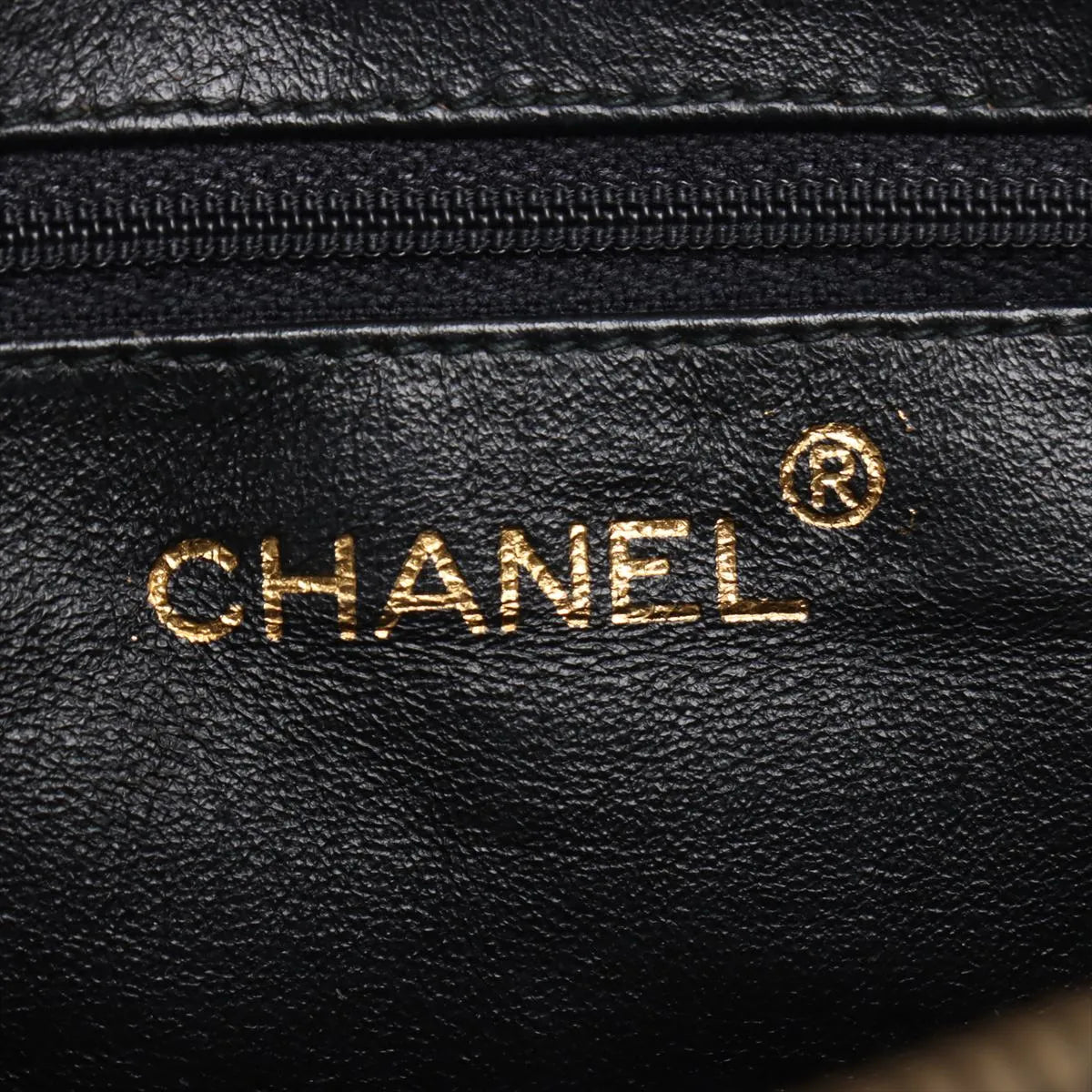 Chanel CC Logo Matelasse Lambskin Chain Shoulder Bag Black