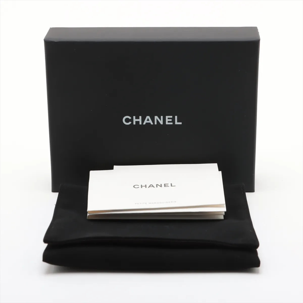 Designer Buy Second Hand Chanel Matelasse Caviar Skin Compact Wallet Black