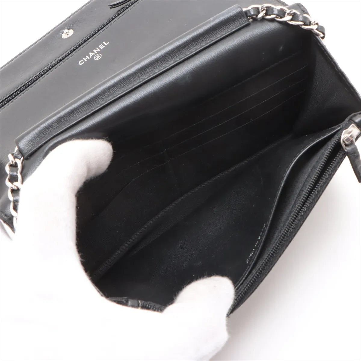 Chanel CC Logo Matelasse Lambskin Chain on Wallet Black