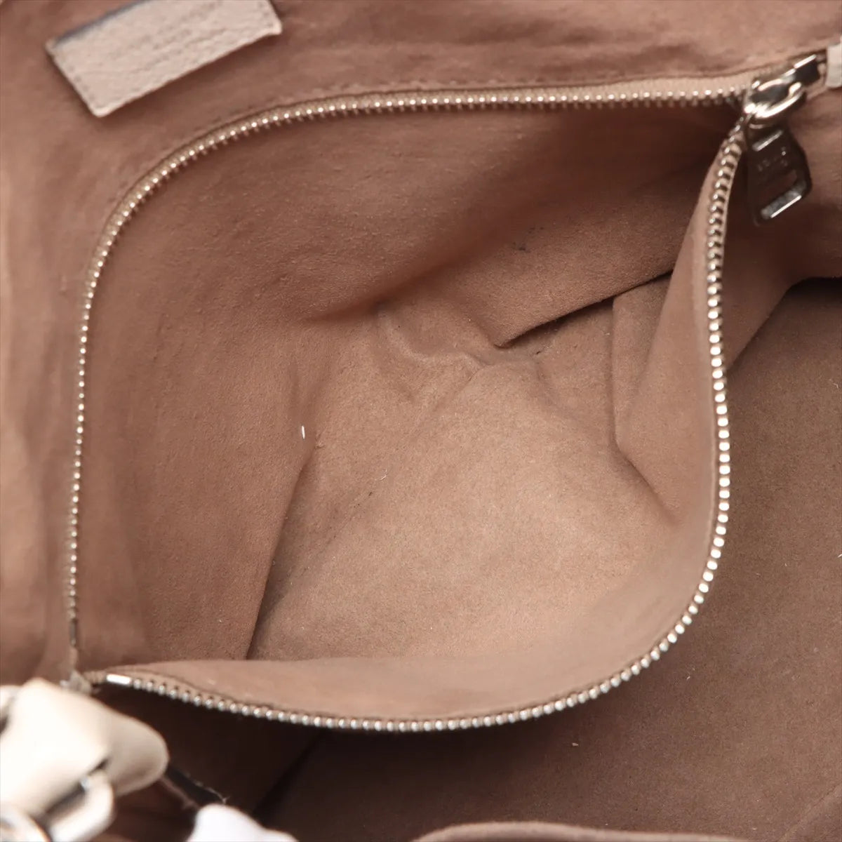 Louis Vuitton Monogram Mahina Babylone PM Beige