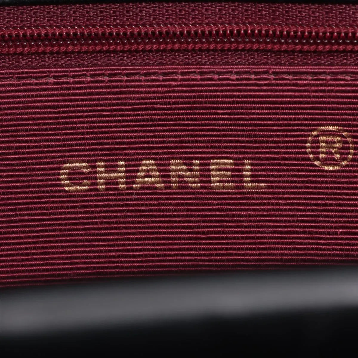 Chanel CC Logo Matelasse Lambskin Chain Shoulder Bag Black