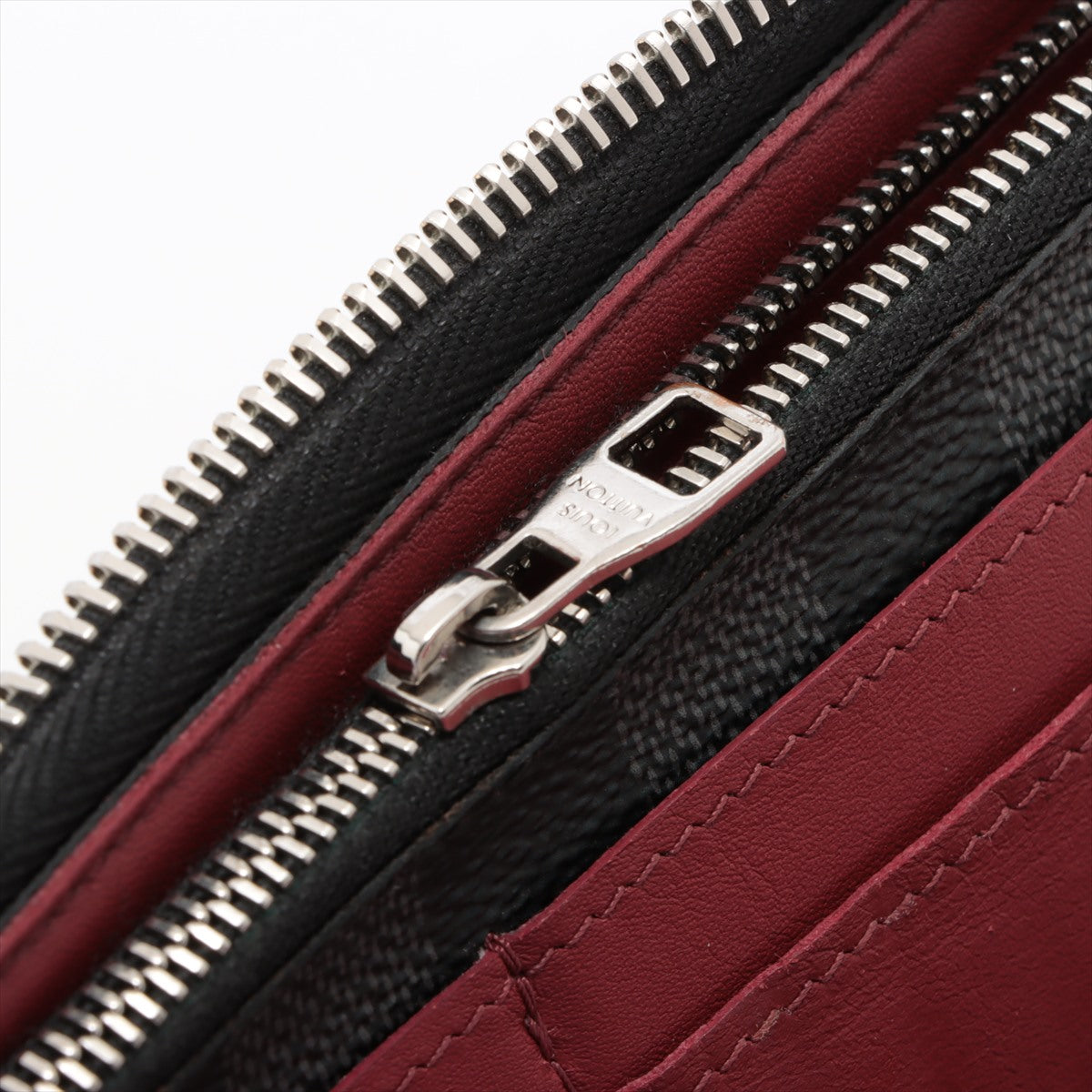 Shop Louis Vuitton DAMIER GRAPHITE 2022 SS Zippy wallet vertical