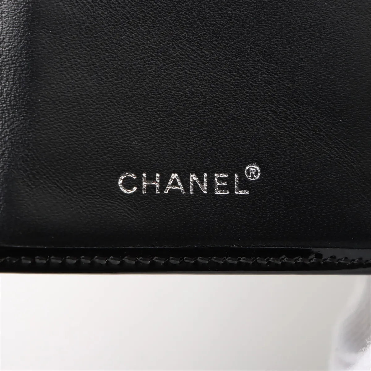 Chanel CC Logo Patent Leather Long Wallet Black