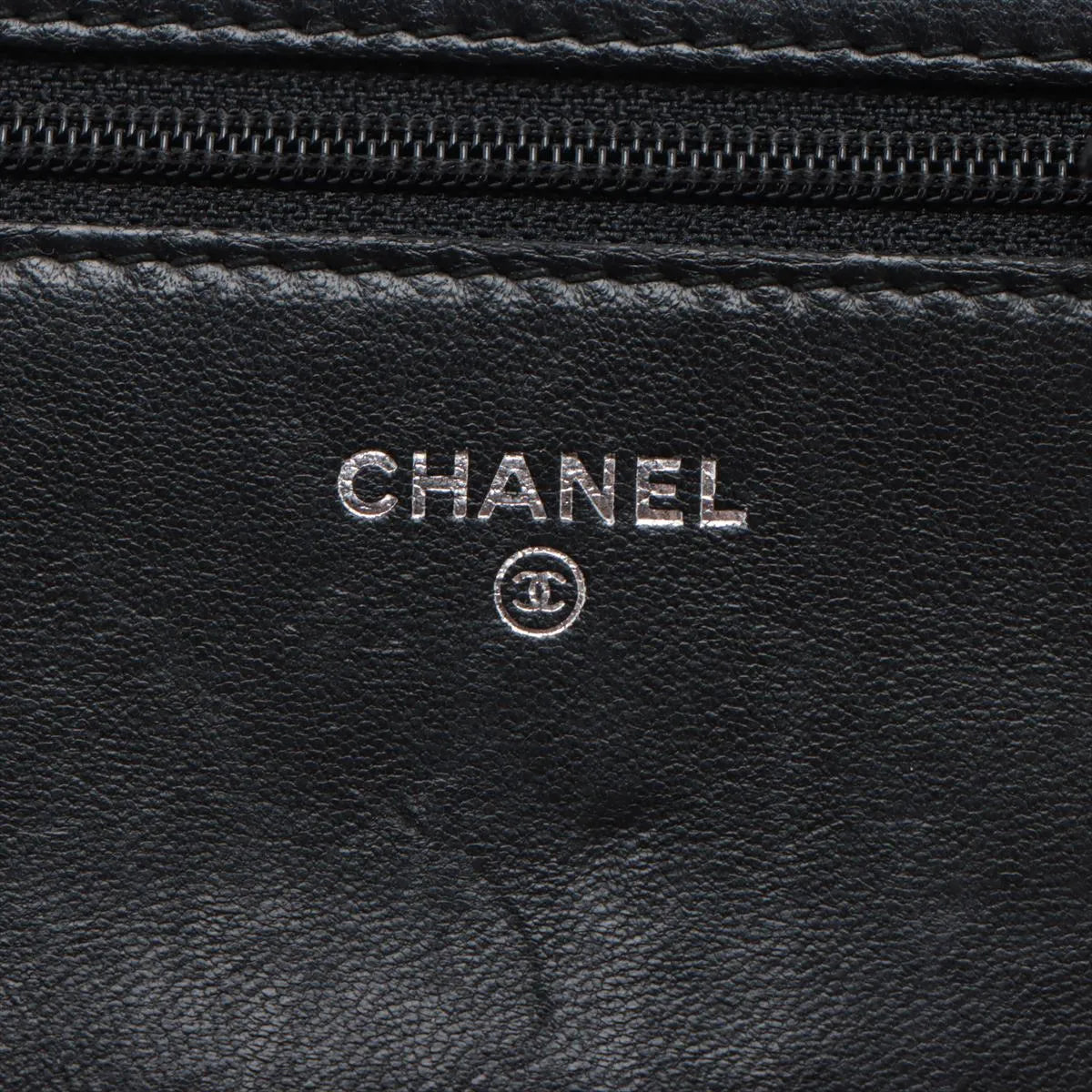 Chanel CC Logo Matelasse Lambskin Chain on Wallet Black
