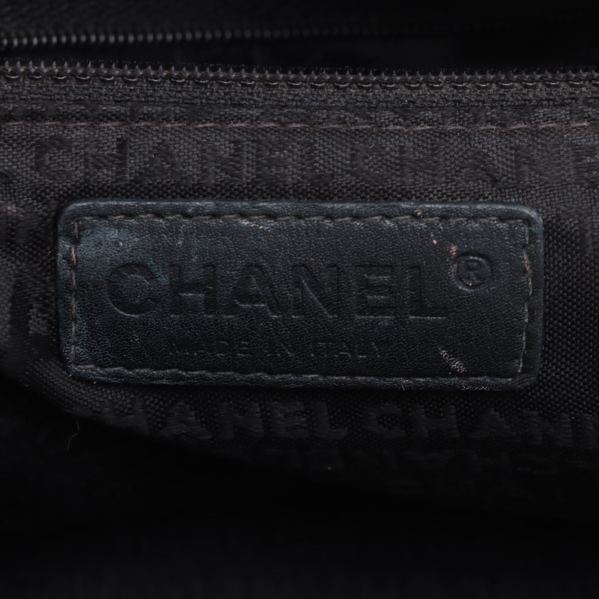 Chanel Chocolate Bar Soft Caviar Skin Shoulder Bag Black *  PREORDER *