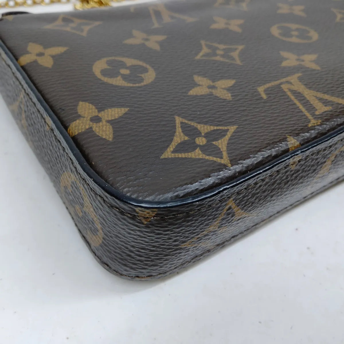 Louis Vuitton Monogram Limited Edition Valentine Dog Felicie Shoulder Bag