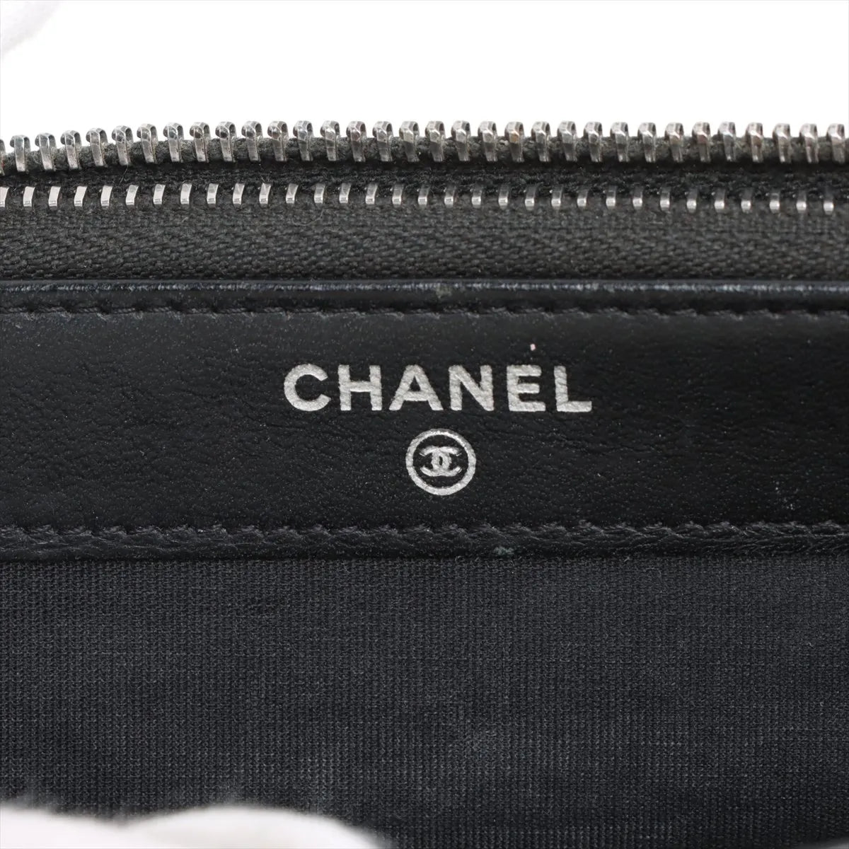 Chanel Boy CC Logo Caviar Skin Chain Zippy Two-Way Wallet Black