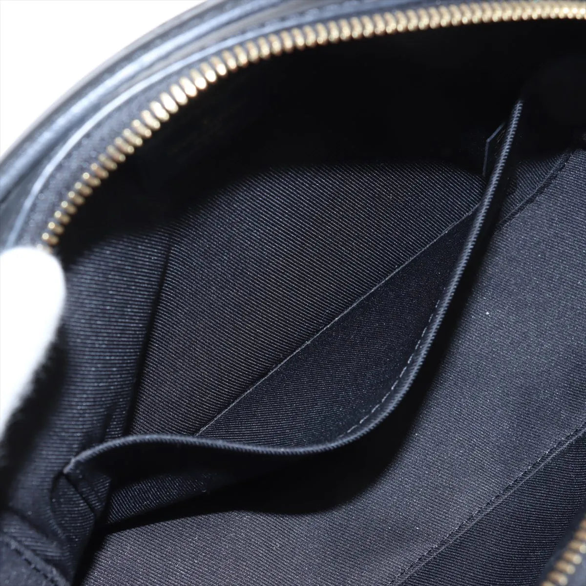 Louis Vuitton Monogram Saintonge