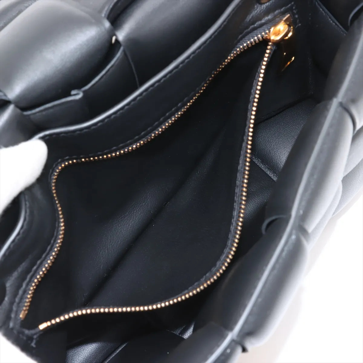 Bottega Veneta Maxi Intrecciato Padded Cassette Leather Chain Shoulder Bag Black