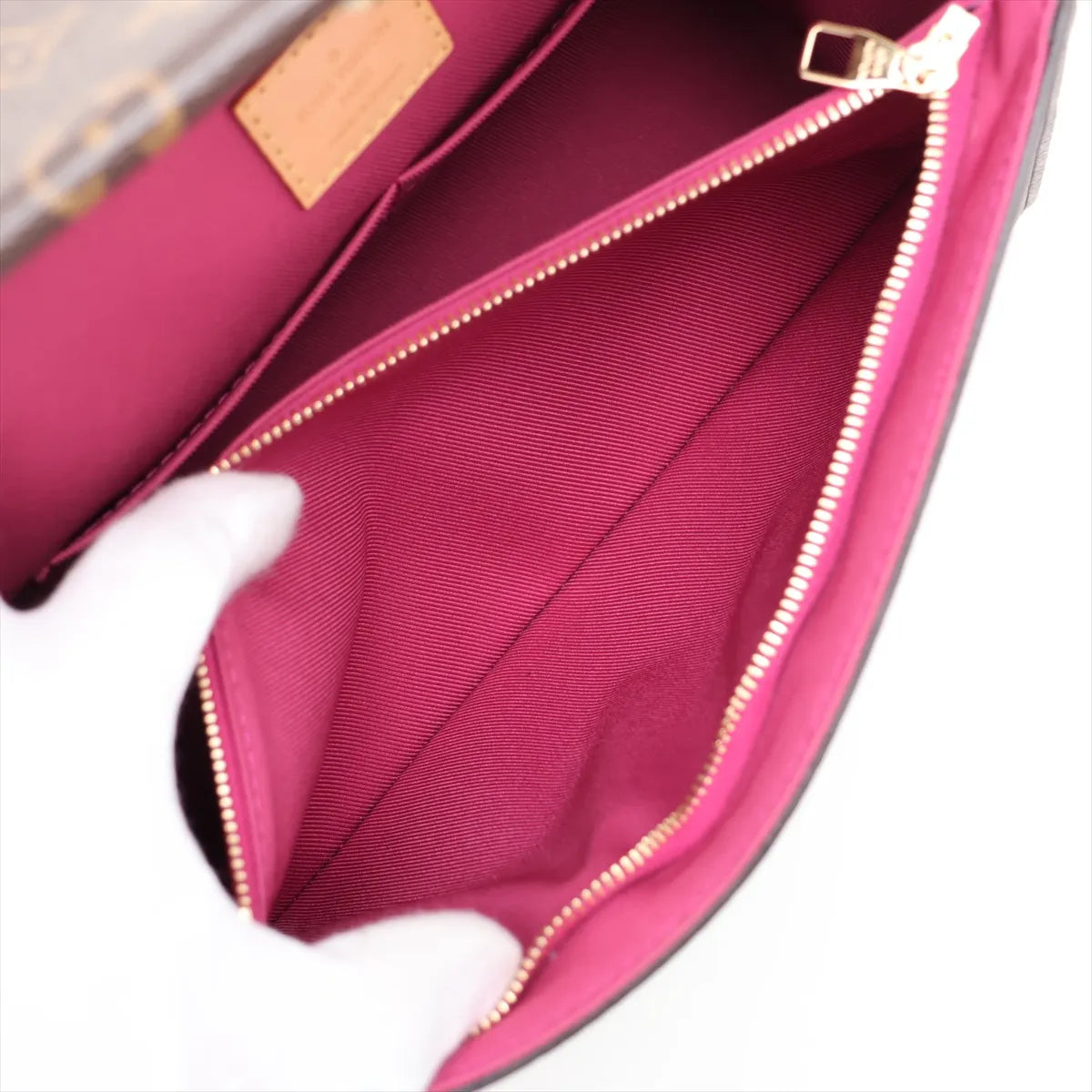 Louis Vuitton Monogram Cluny BB