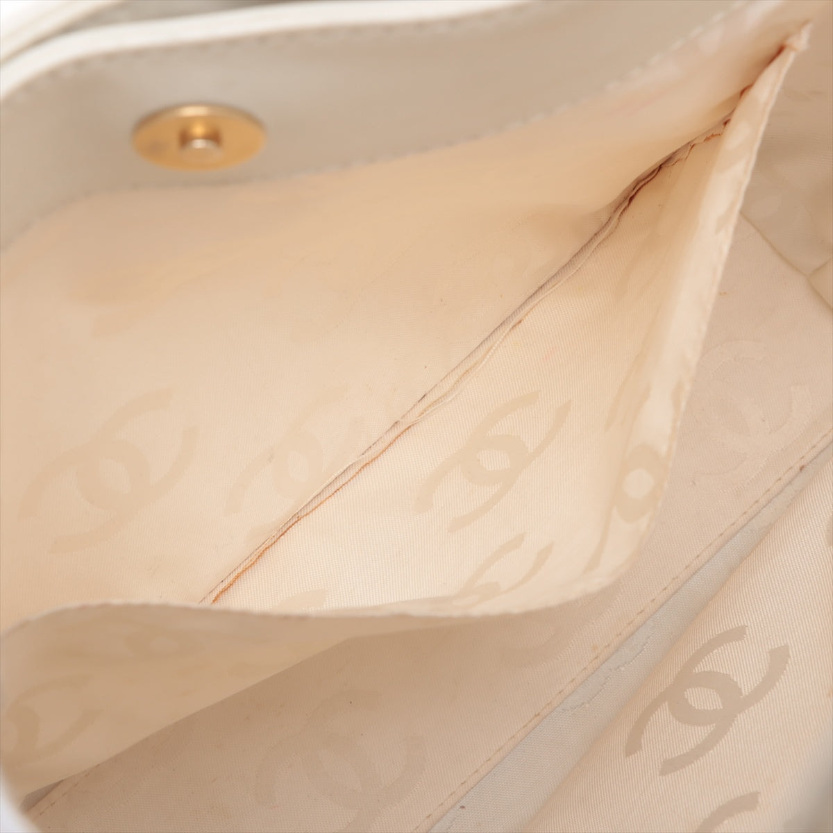 Chanel CC Logo Wild Stitch Leather Handbag White * PREORDER *