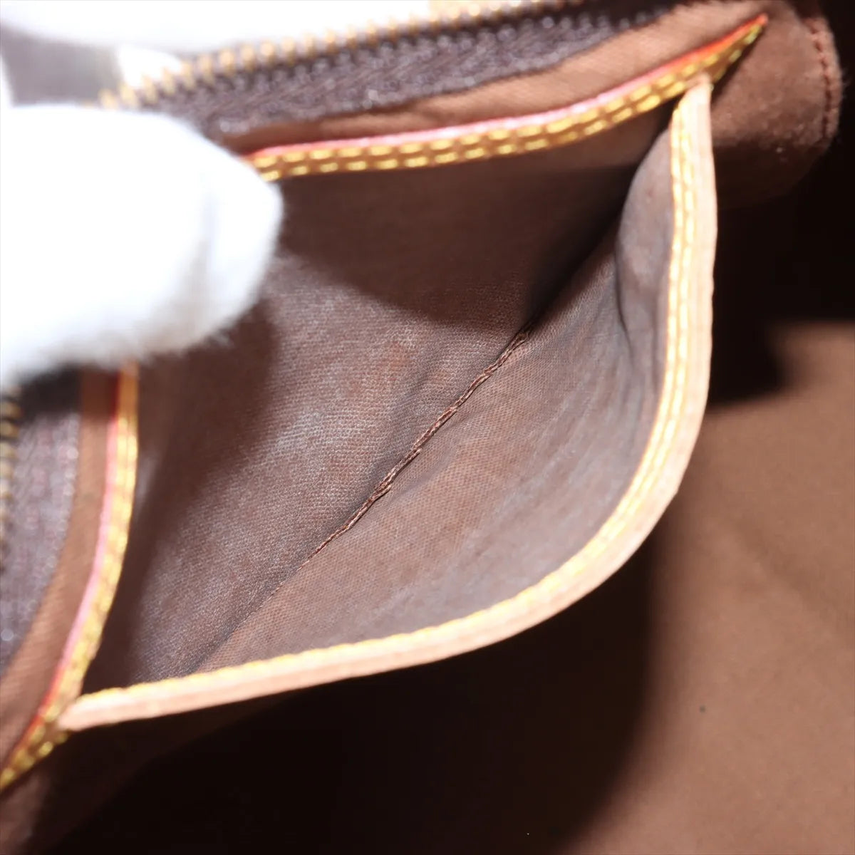 Louis Vuitton Monogram Speedy 40