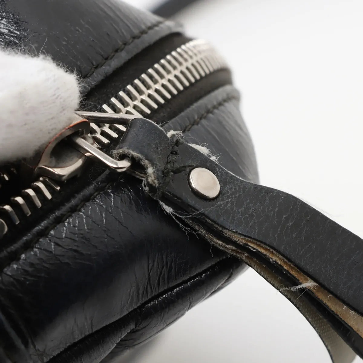 Saint Laurent Paris Lou Camera Bag Black