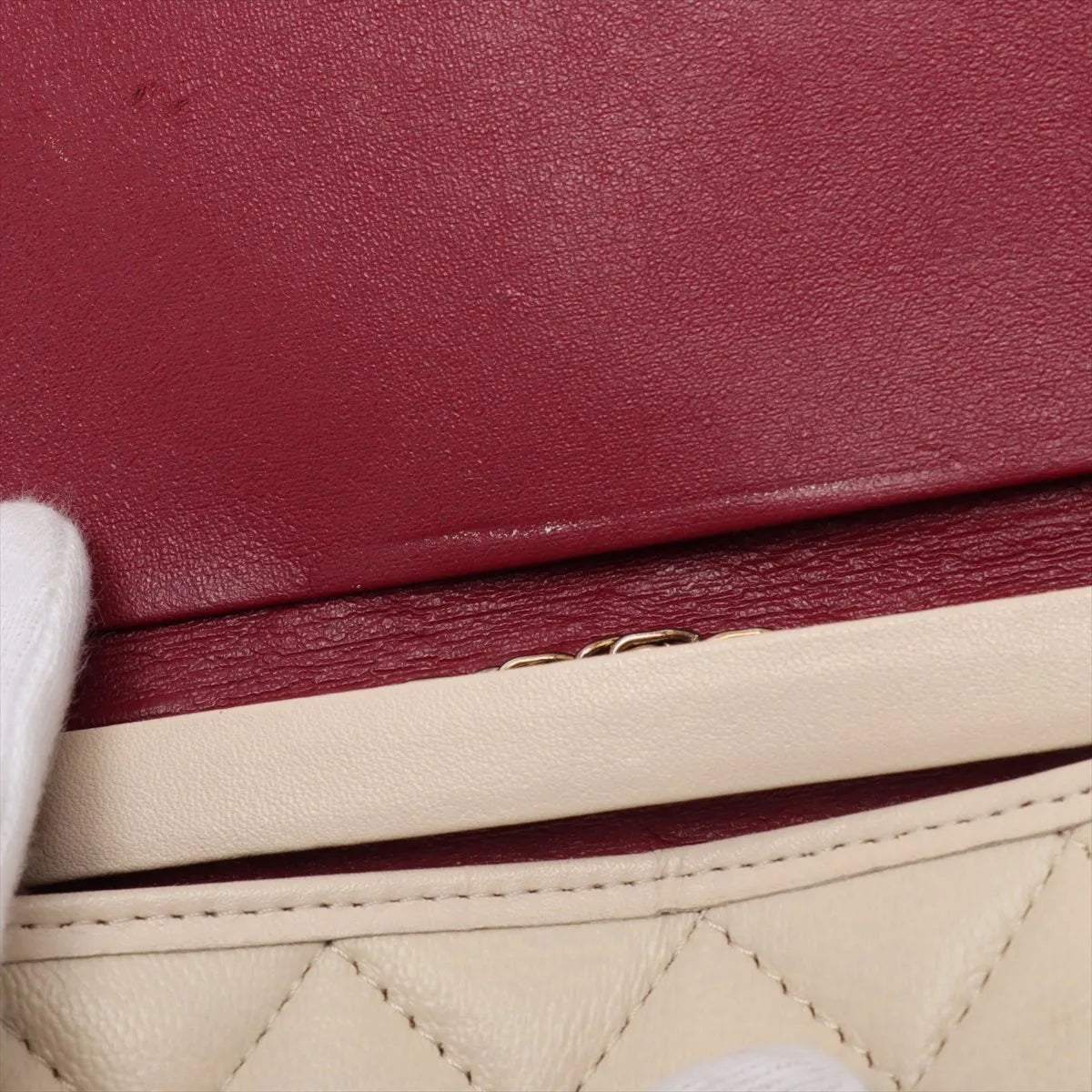 Chanel CC Logo Matelasse Lambskin Chain Shoulder Bag Beige