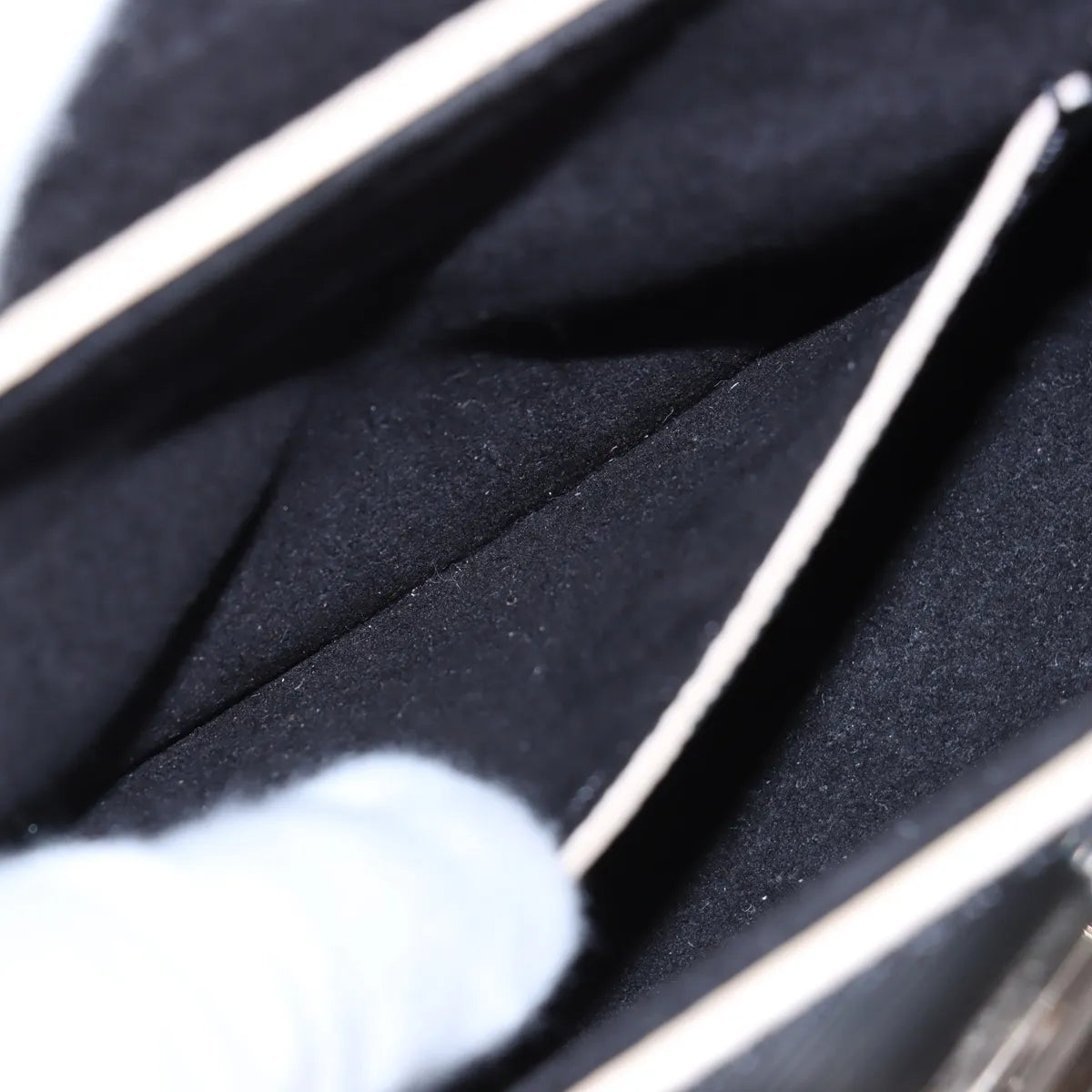 Louis Vuitton Epi Twist World Tour MM Black