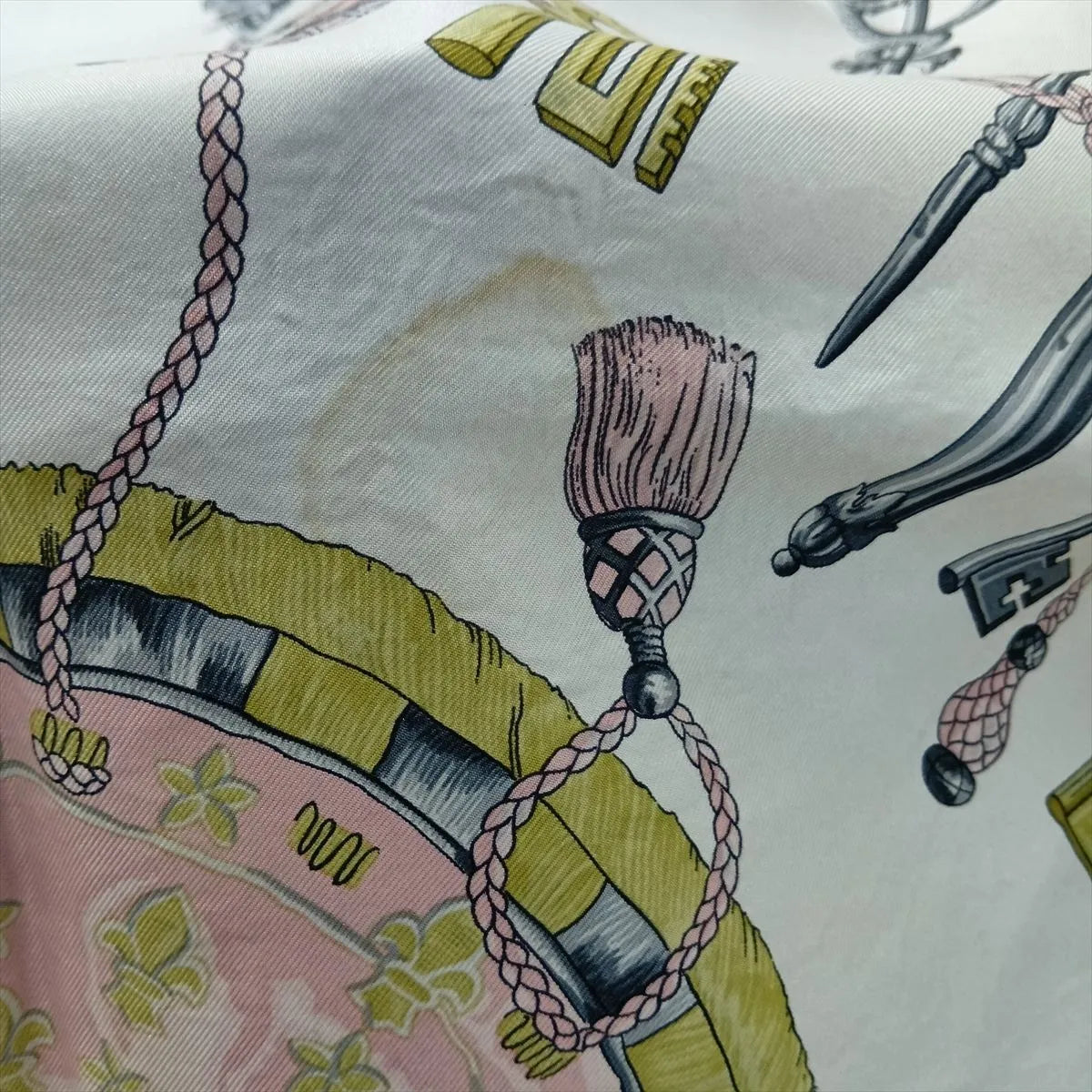Hermes Carre 90 Les Cles Keys Silk Scarf Pink