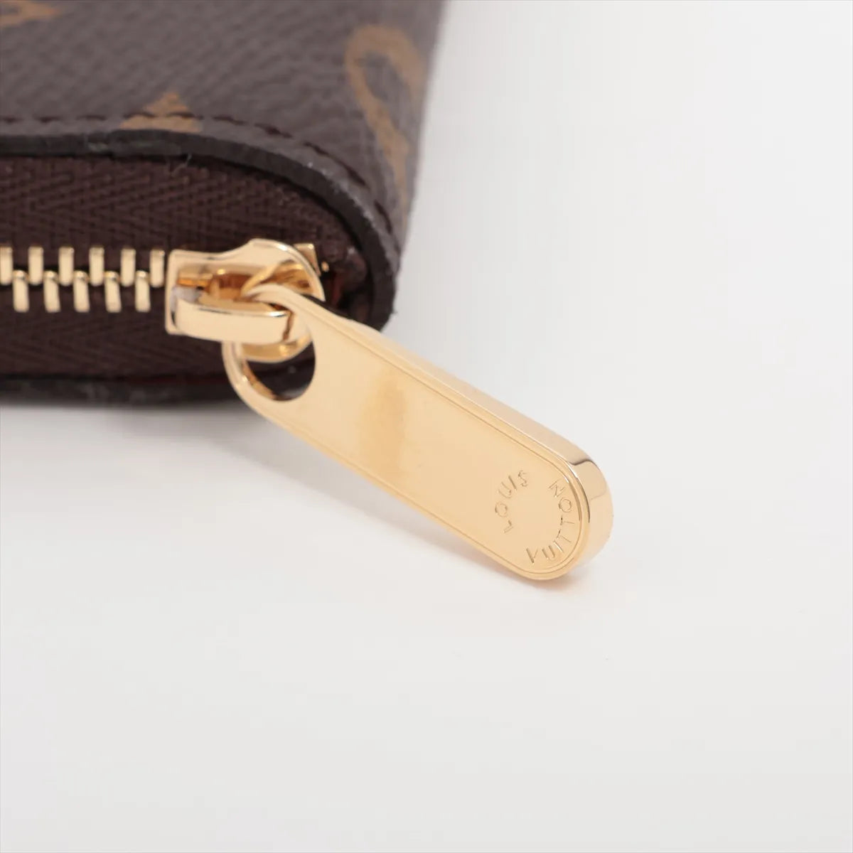 Louis Vuitton Monogram Zippy Coin Purse