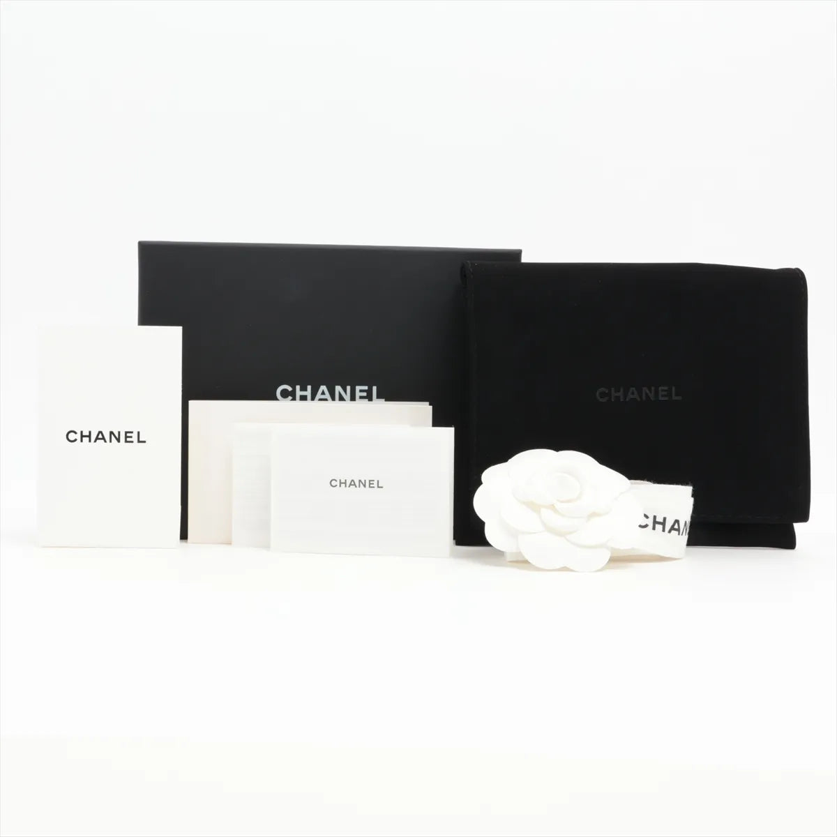 Chanel CC Logo Matelasse Caviar Skin Compact Wallet Gray