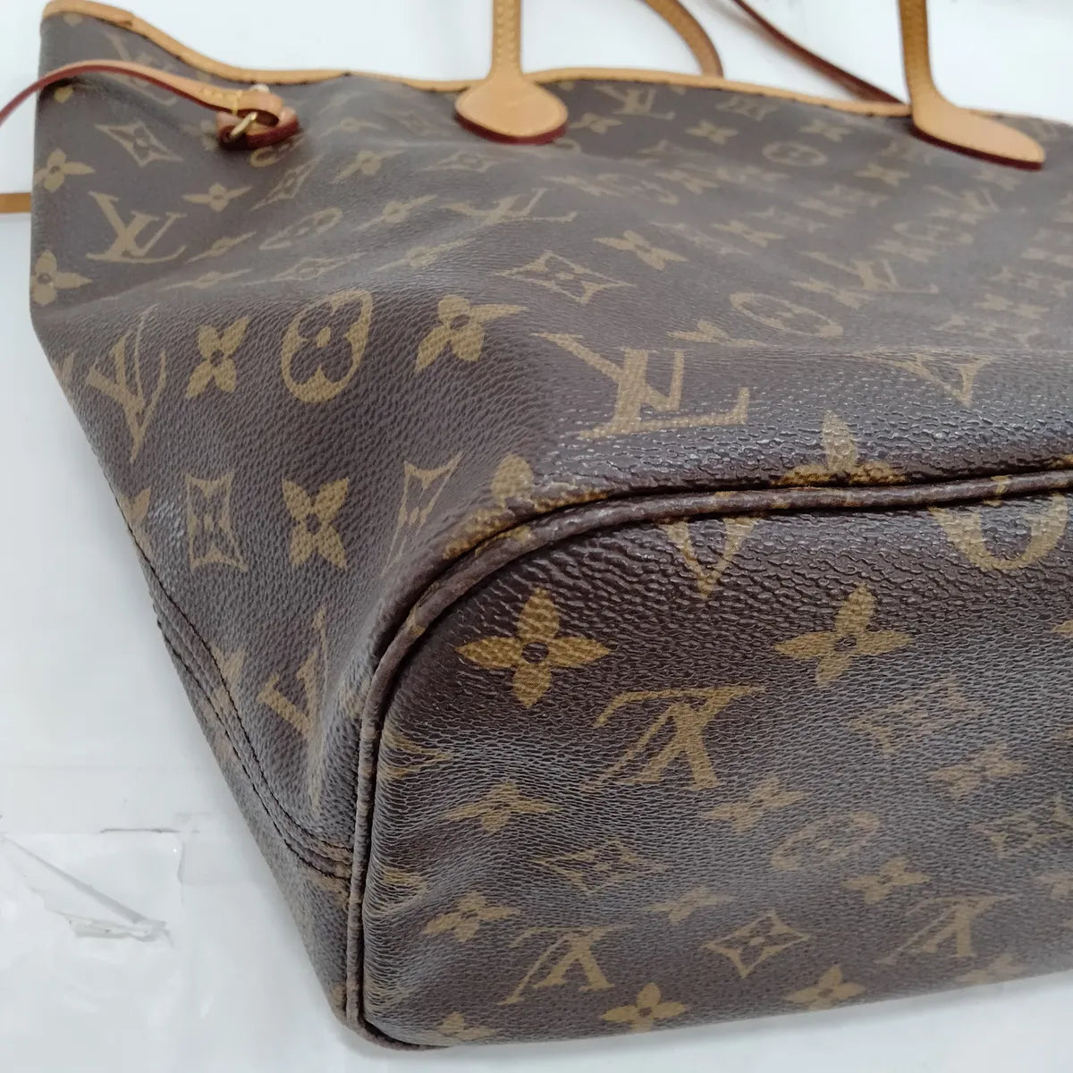 Louis Vuitton Monogram Neverfull MM Tote Bag Fuchsia