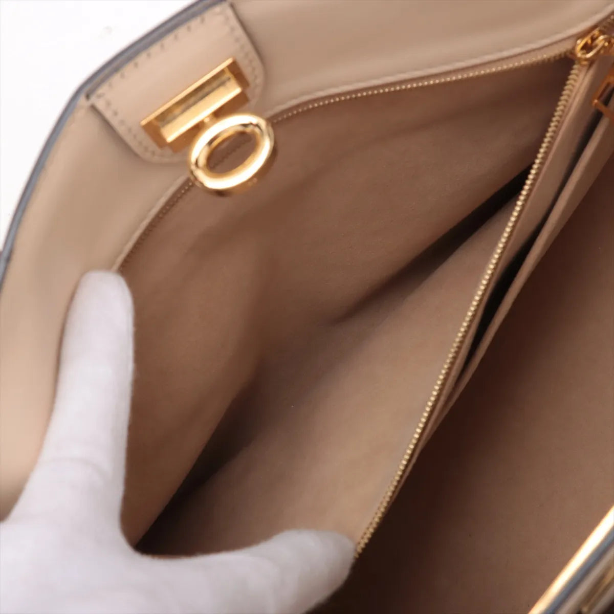 Louis Vuitton Monogram Tuffetage On My Side Beige