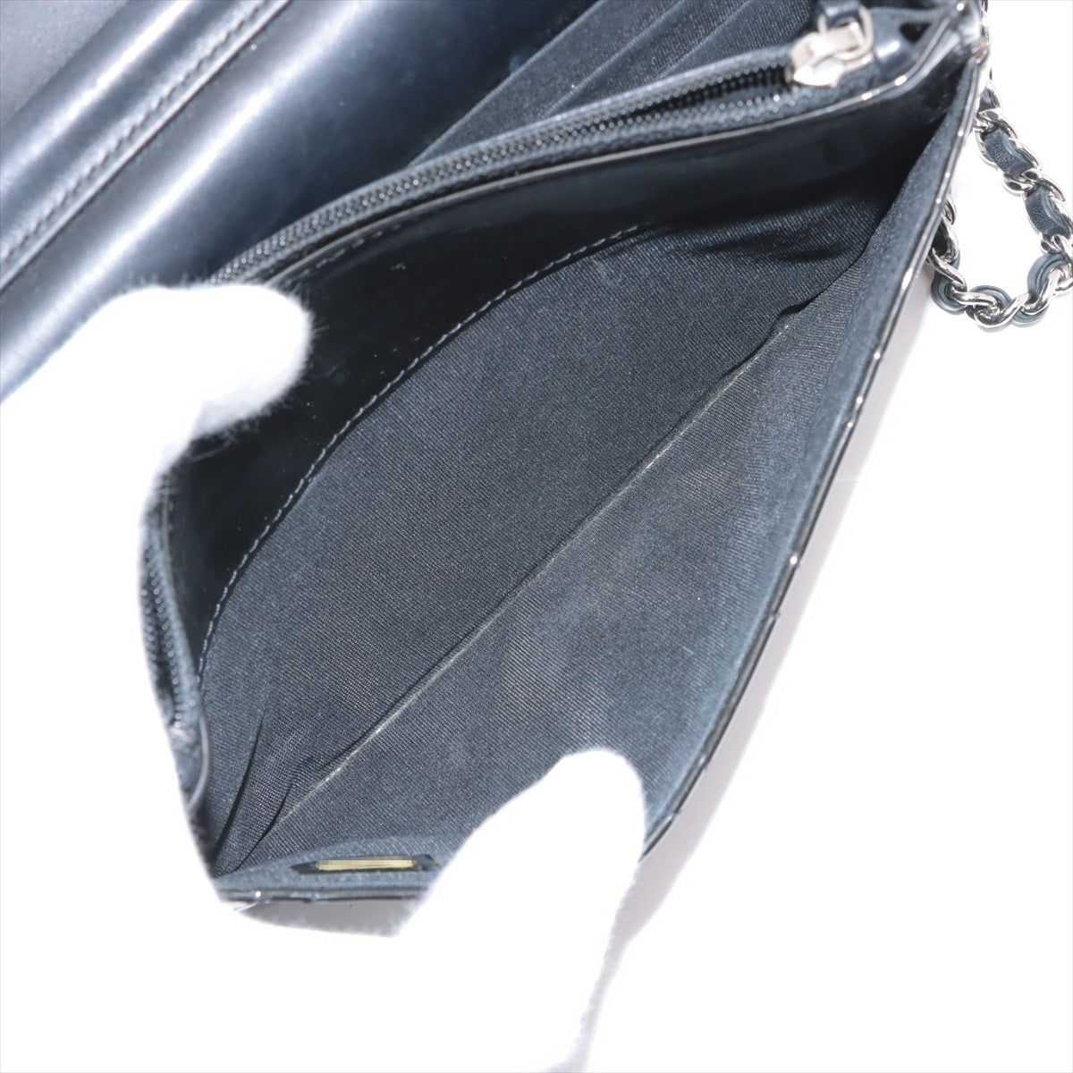 Chanel CC Logo Matelasse Patent Leather Chain Wallet Black * PREORDER *