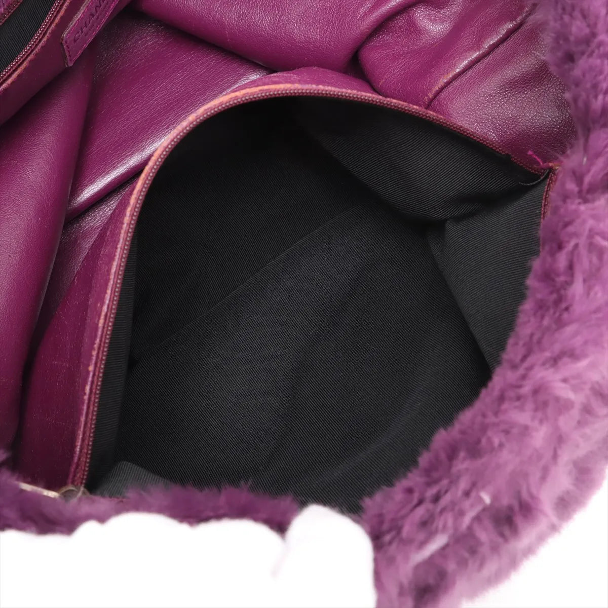 Chanel CC Logo Fur Chain Tote Bag Purple