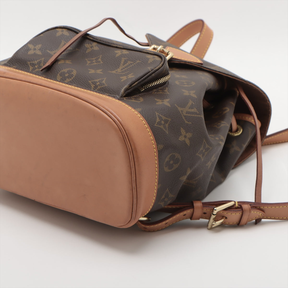 Buy Louis Vuitton Monogram Montsouris MM