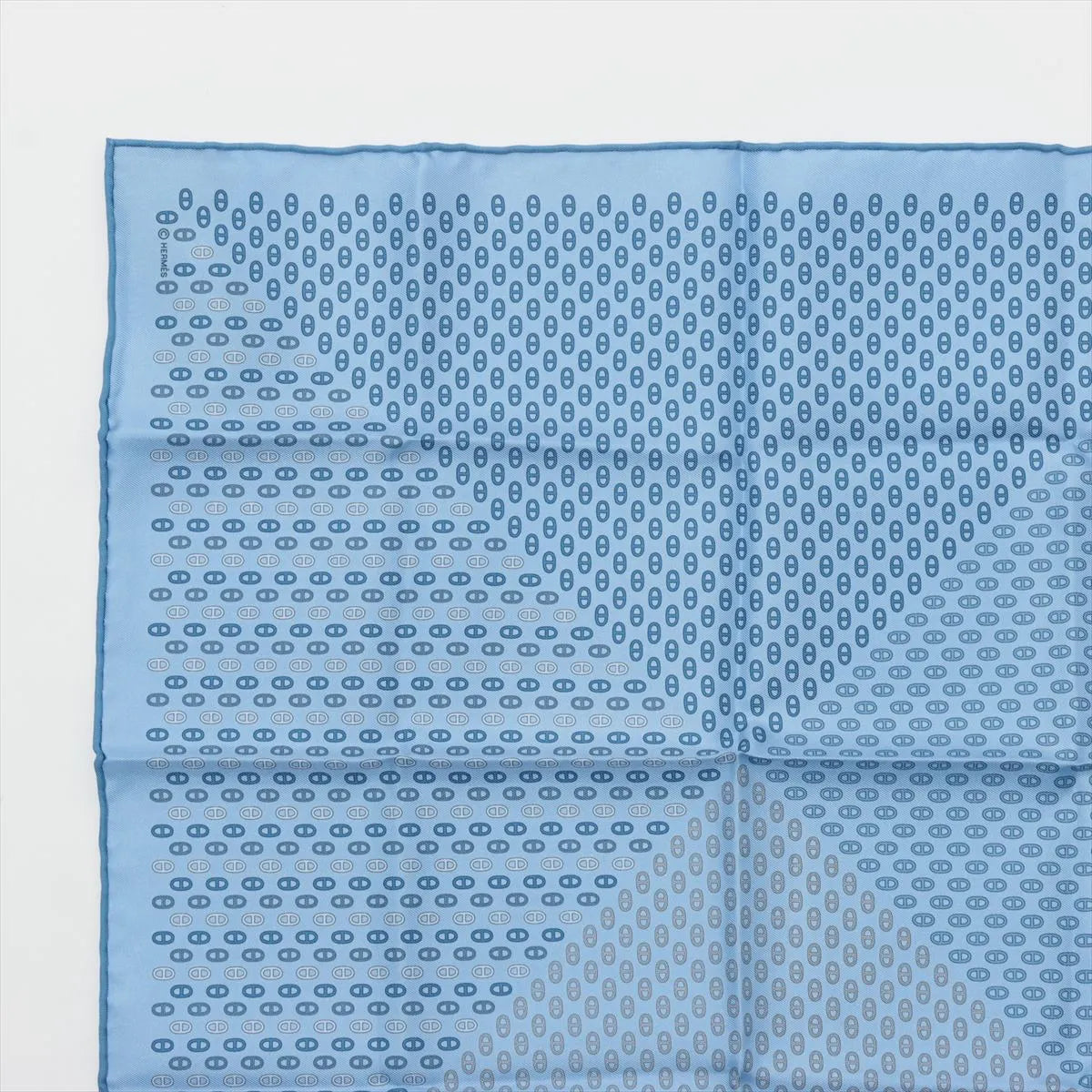 Hermes Trois Petits Maillons Pocket Square