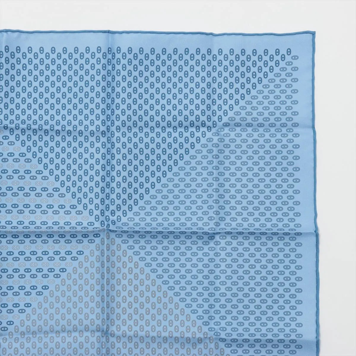 Hermes Trois Petits Maillons Pocket Square