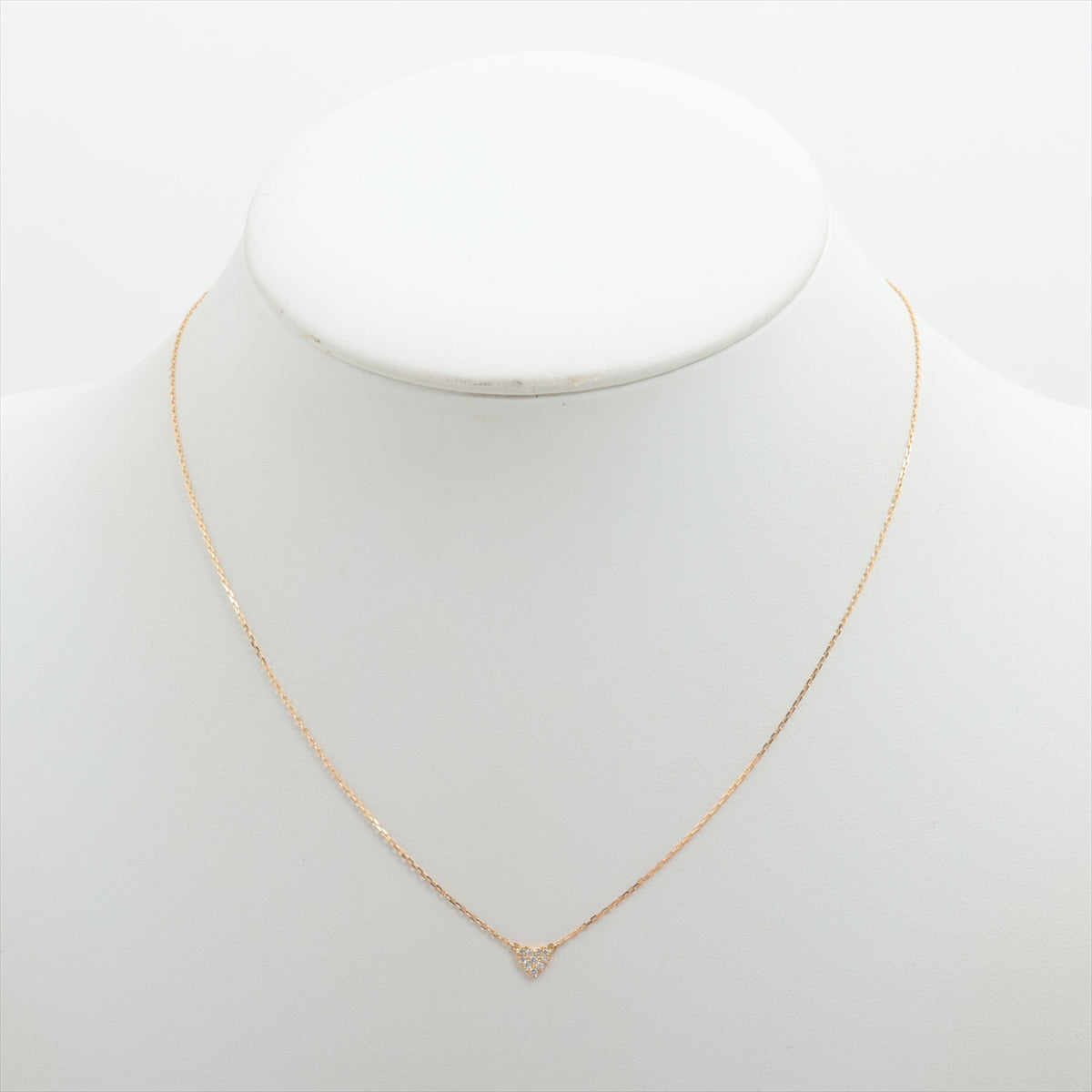 Top Ahkah Heart Diamond Necklace