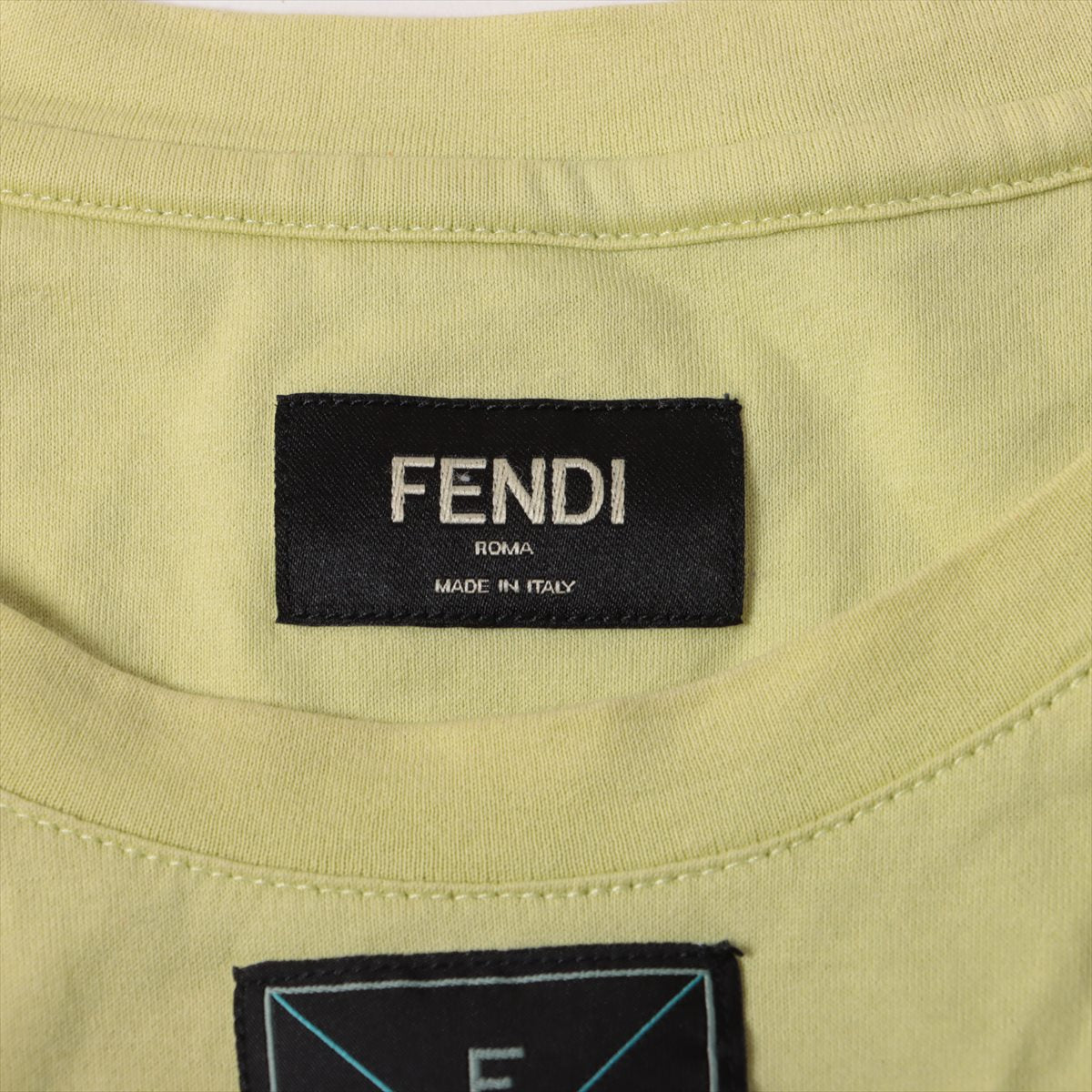 Top Fendi Label Tag Logo T-shirt Yellow