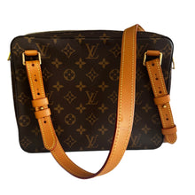 Load image into Gallery viewer, Top Louis Vuitton Soft Trunk Messenger