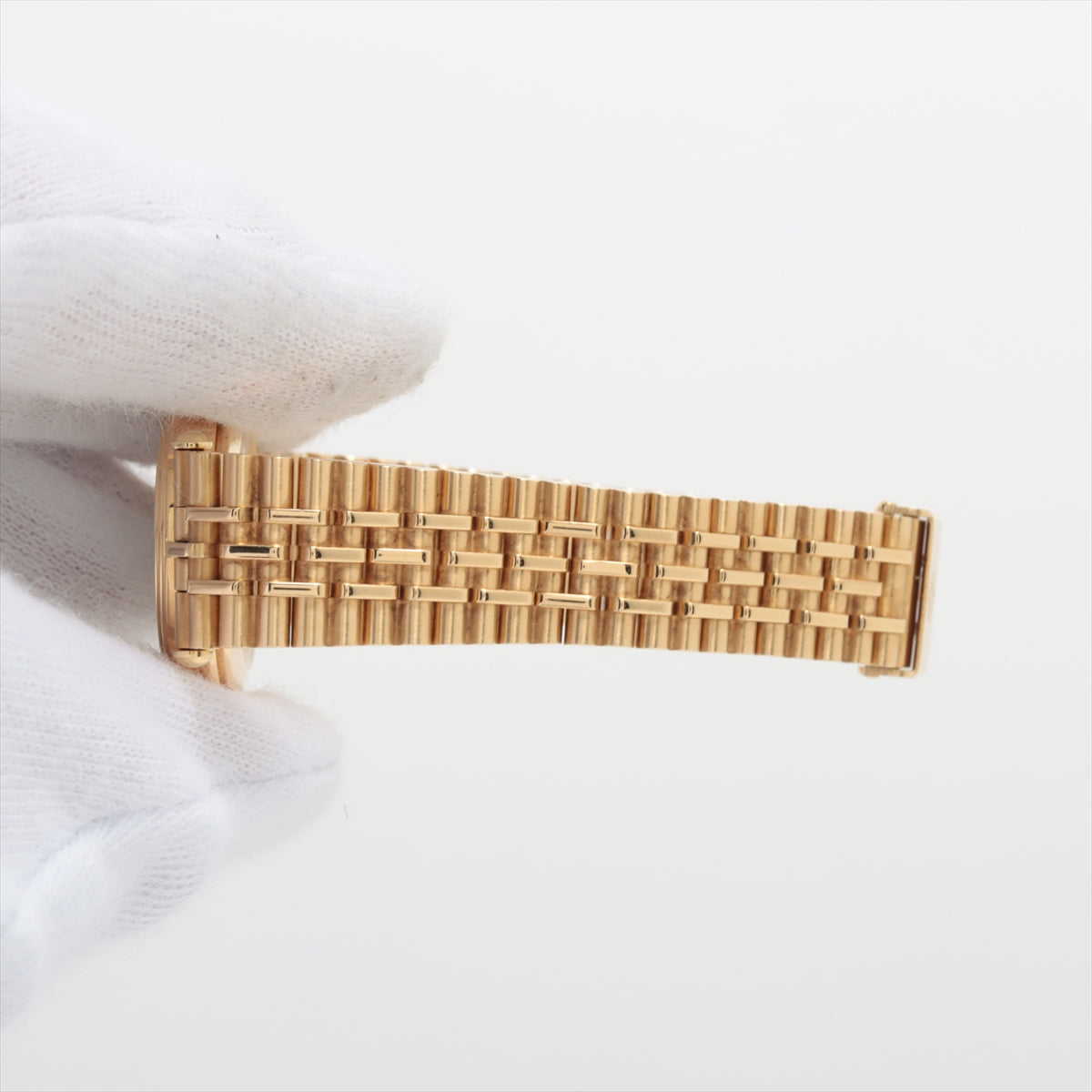 Branded Van Cleef & Arpels La Collection Watch