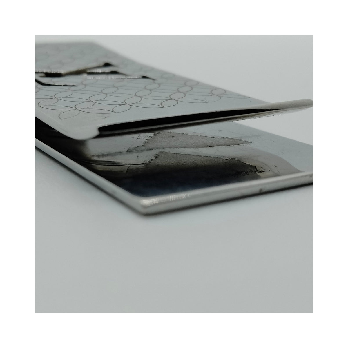 Louis Vuitton Silver-Tone LV Logo Money Clip — original detail