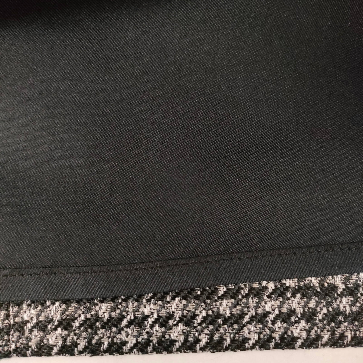 Saint Laurent Black & White Houndstooth Silk-Blend Dress — FR 40 — original detail 8